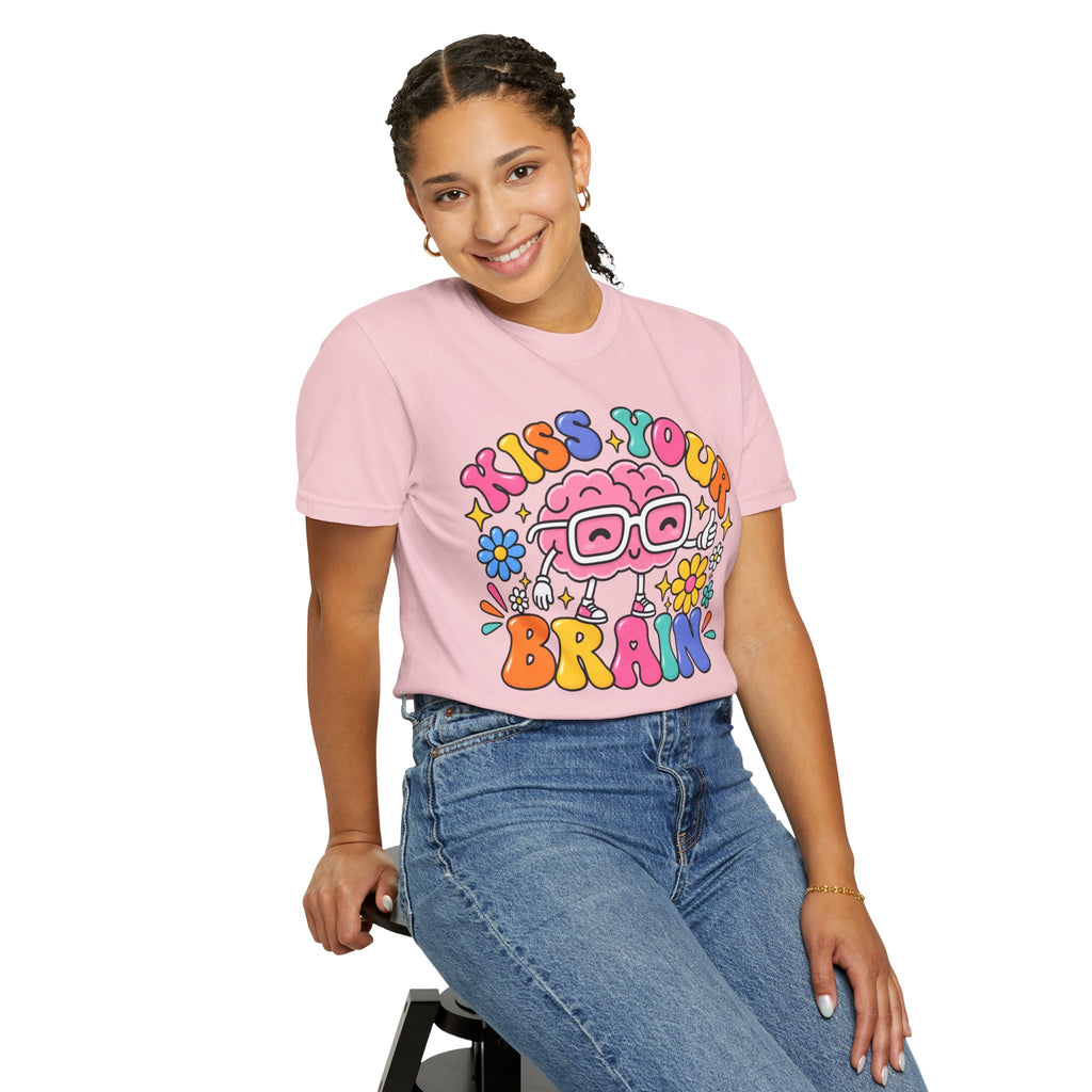 Kiss Your Brain BRI TEE | T-Shirt, Retro Cartoon Brain with Flowers
