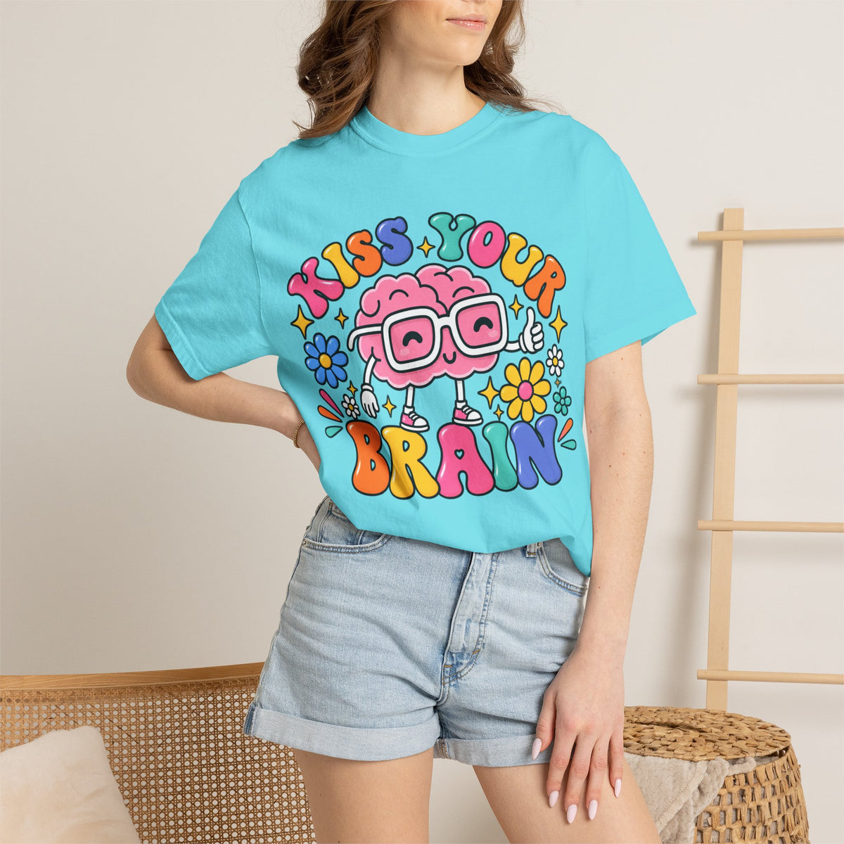 Kiss Your Brain BRI TEE | T-Shirt, Retro Cartoon Brain with Flowers