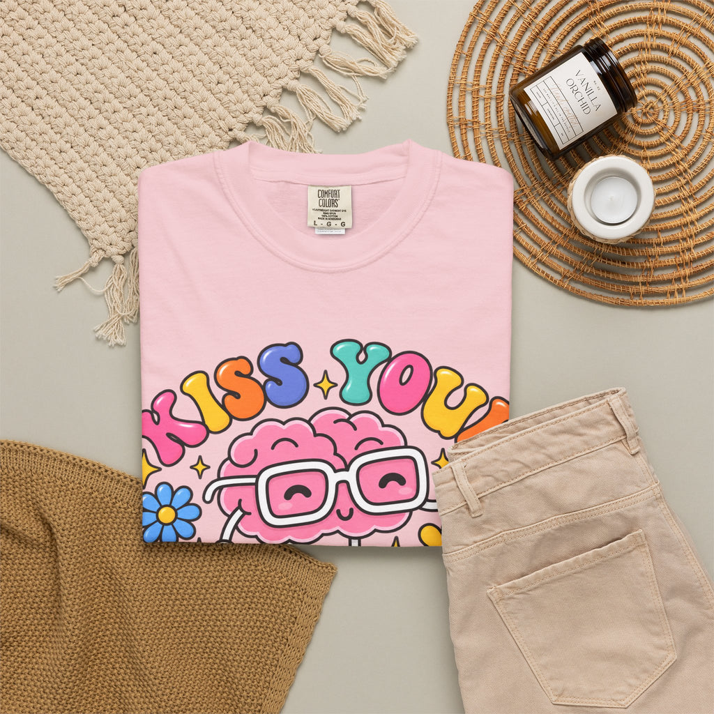 Kiss Your Brain BRI TEE | T-Shirt, Retro Cartoon Brain with Flowers