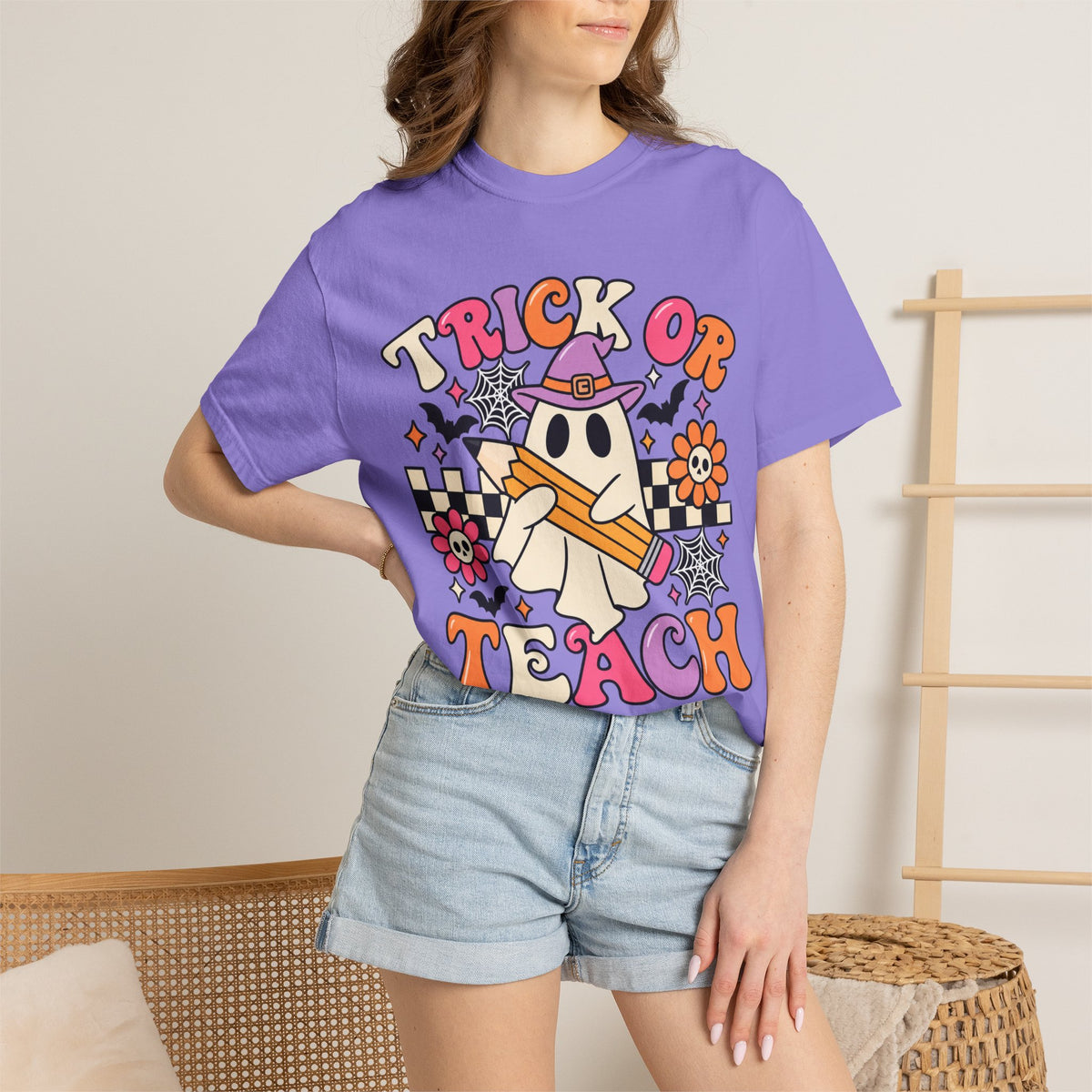 Trick or Teach ghost Halloween T-Shirt | Teacher Halloween shirt