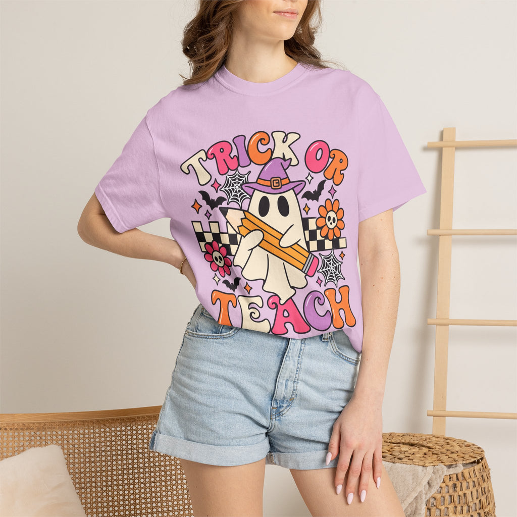 Trick or Teach ghost Halloween T-Shirt | Teacher Halloween shirt