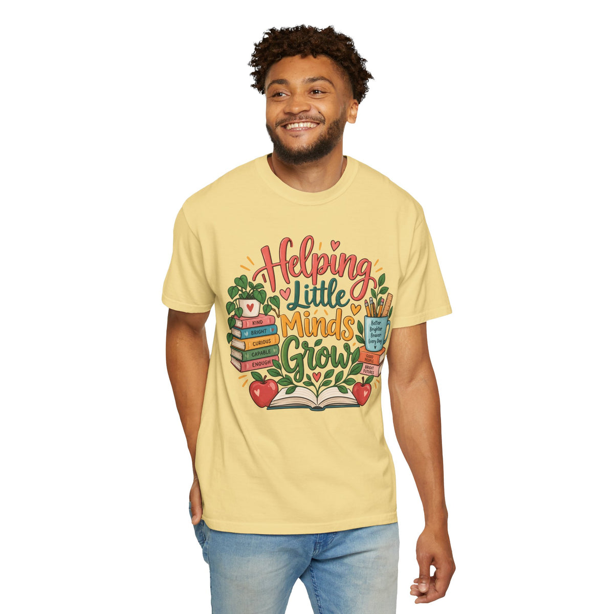 Helping Little Minds Grow T-shirt | Teacher Book Apple Mug Design