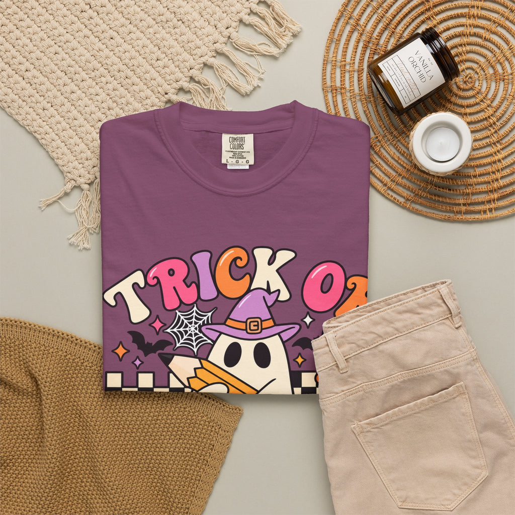 Trick or Teach ghost Halloween T-Shirt | Teacher Halloween shirt