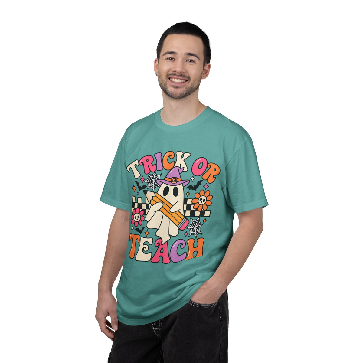 Trick or Teach ghost Halloween T-Shirt | Teacher Halloween shirt