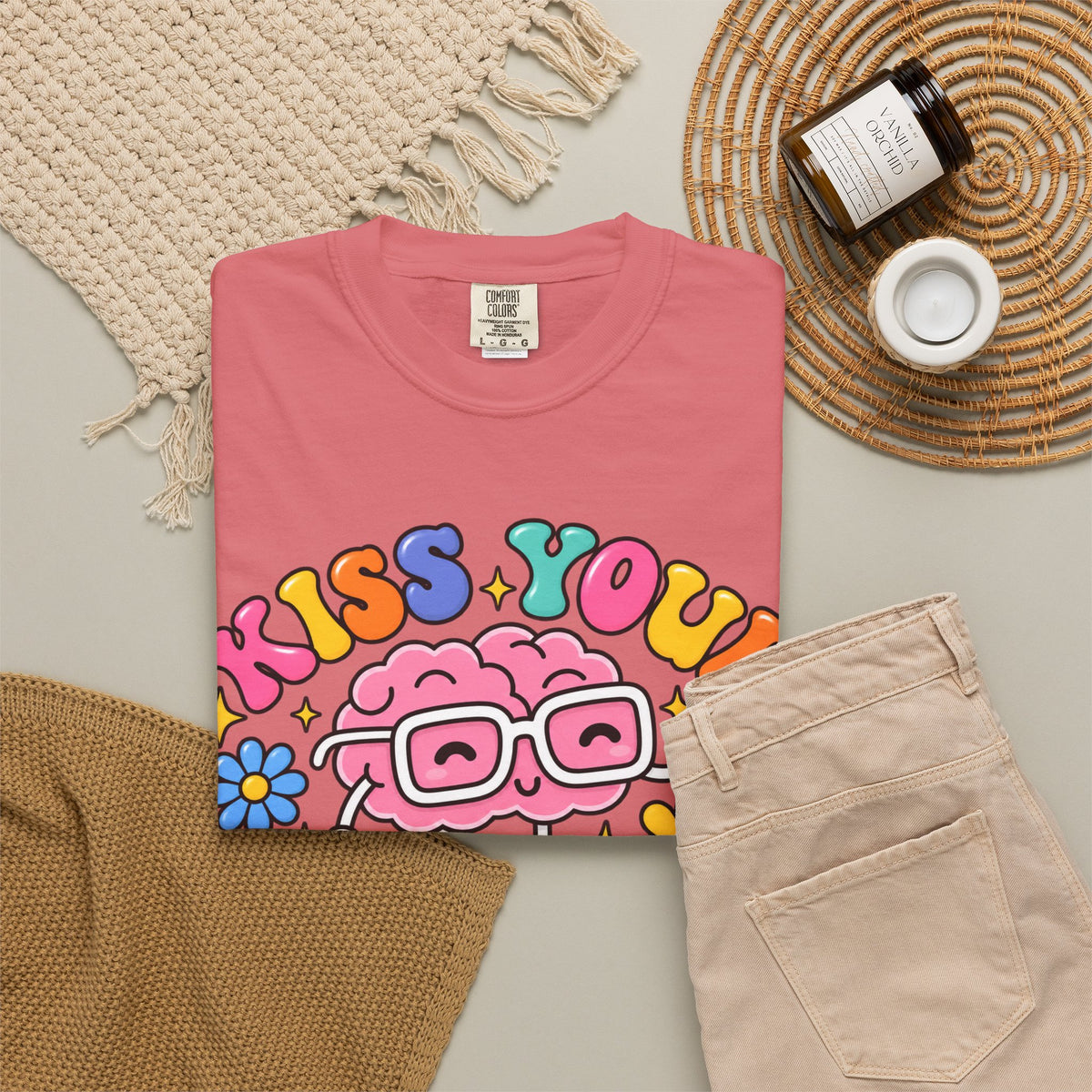 Kiss Your Brain BRI TEE | T-Shirt, Retro Cartoon Brain with Flowers