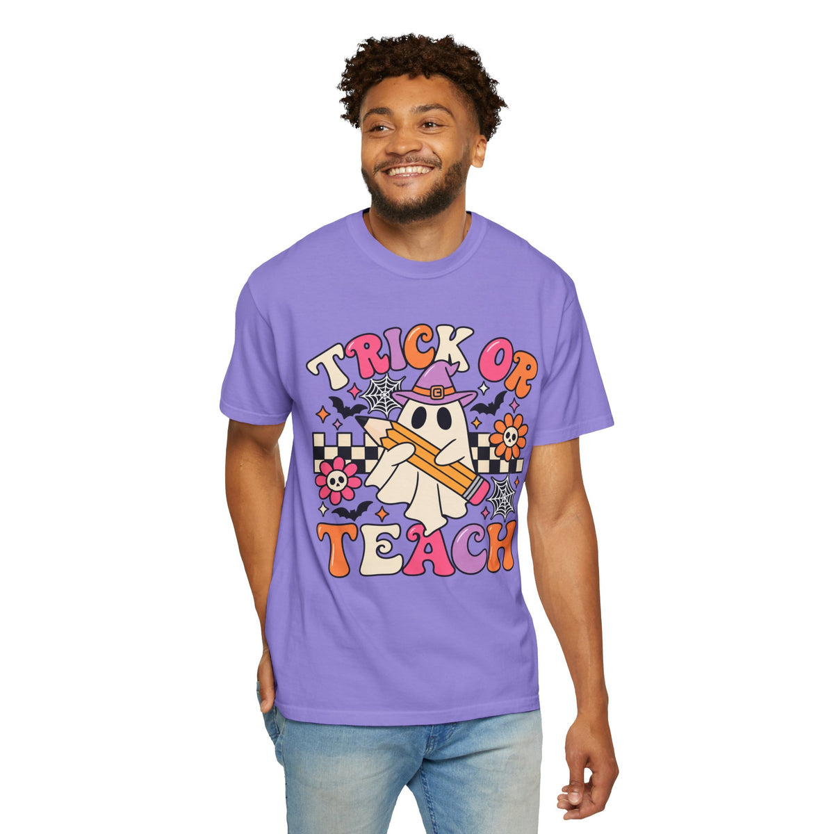 Trick or Teach ghost Halloween T-Shirt | Teacher Halloween shirt