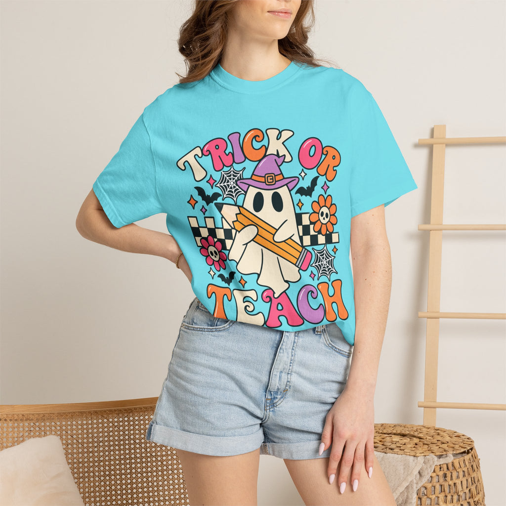 Trick or Teach ghost Halloween T-Shirt | Teacher Halloween shirt
