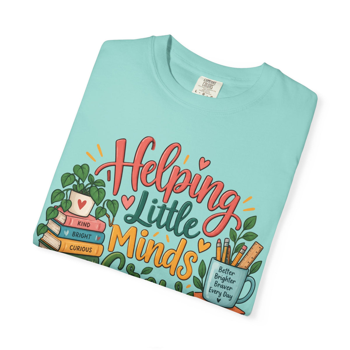 Helping Little Minds Grow T-shirt | Teacher Book Apple Mug Design