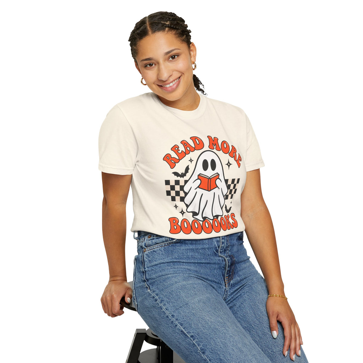 Read More Booooks ghost reading T-Shirt | Halloween book lover tee