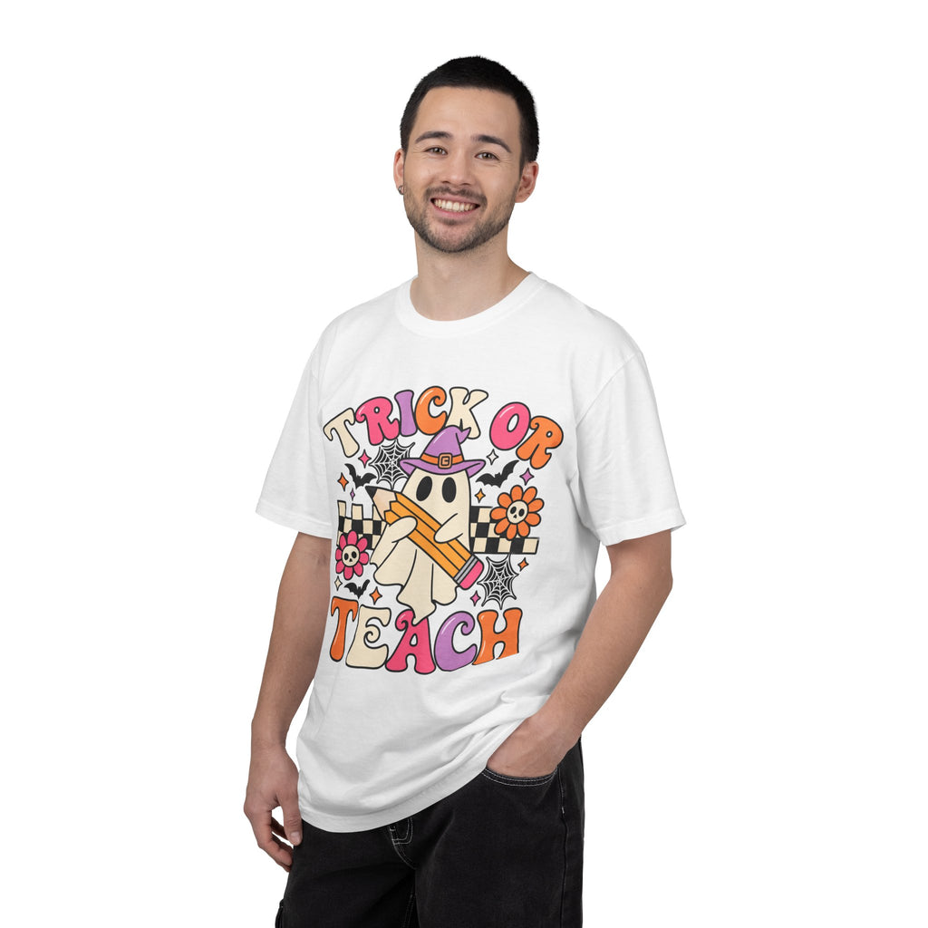 Trick or Teach ghost Halloween T-Shirt | Teacher Halloween shirt