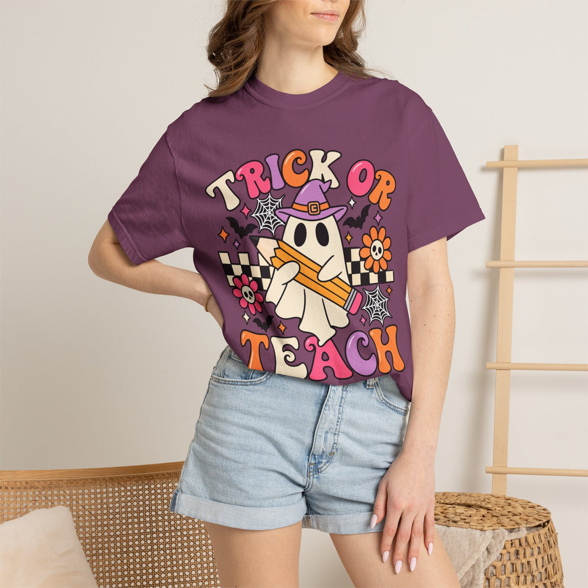 Trick or Teach ghost Halloween T-Shirt | Teacher Halloween shirt