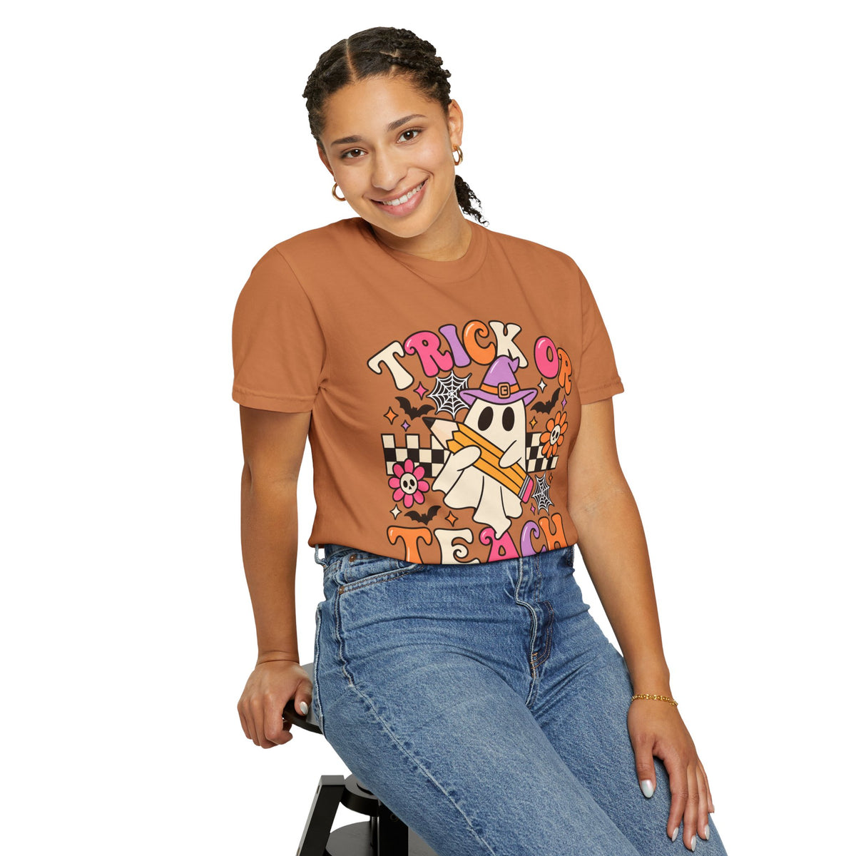 Trick or Teach ghost Halloween T-Shirt | Teacher Halloween shirt